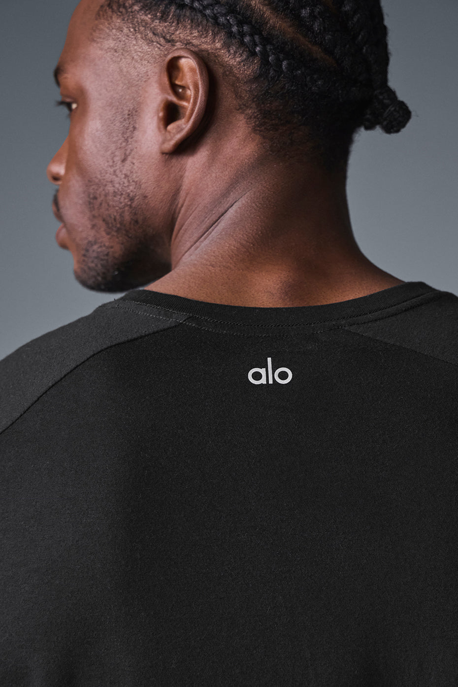 Alo Yoga Men's Triumph Raglan Tee - Black