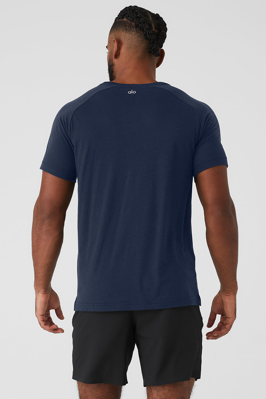 Alo Yoga Men's Triumph Raglan Tee - Navy
