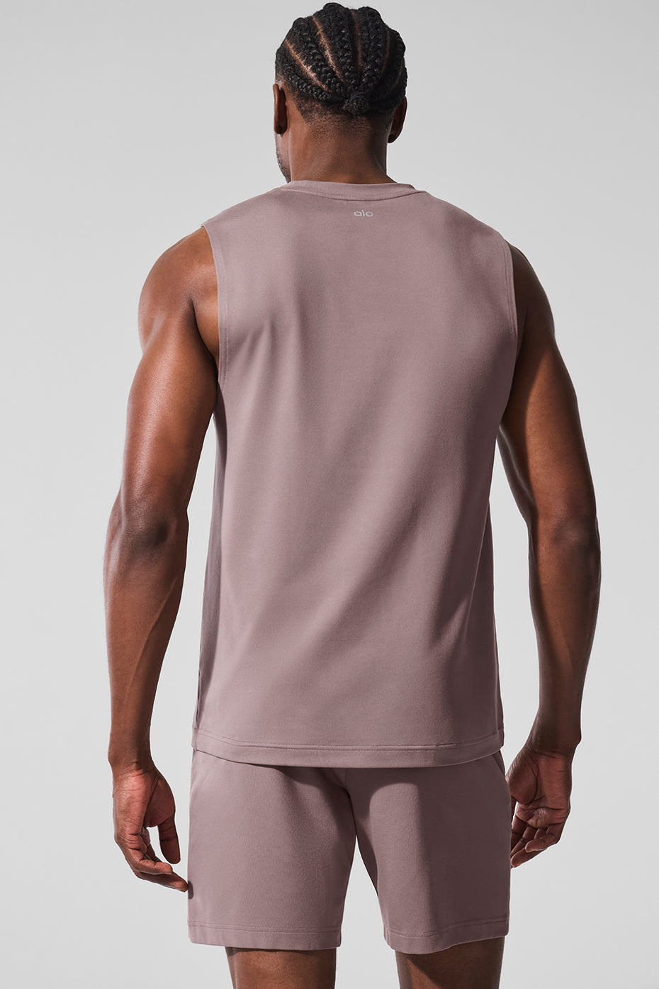 Alo Yoga Men's Conquer Muscle Tank - Mushroom
