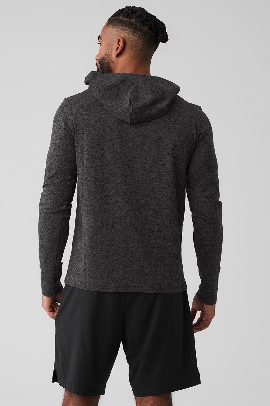 Alo Yoga  Men's Conquer Reform Long Sleeve With Hood -Dark Heather Grey