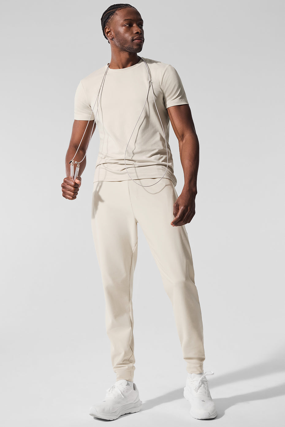 Alo Yoga Men's Conquer Max Performance Jogger  -  Bone