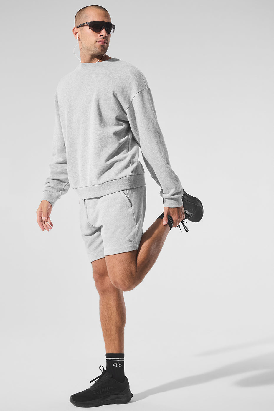 Alo Yoga Men's Chill Short   -  Athletic Heather Grey