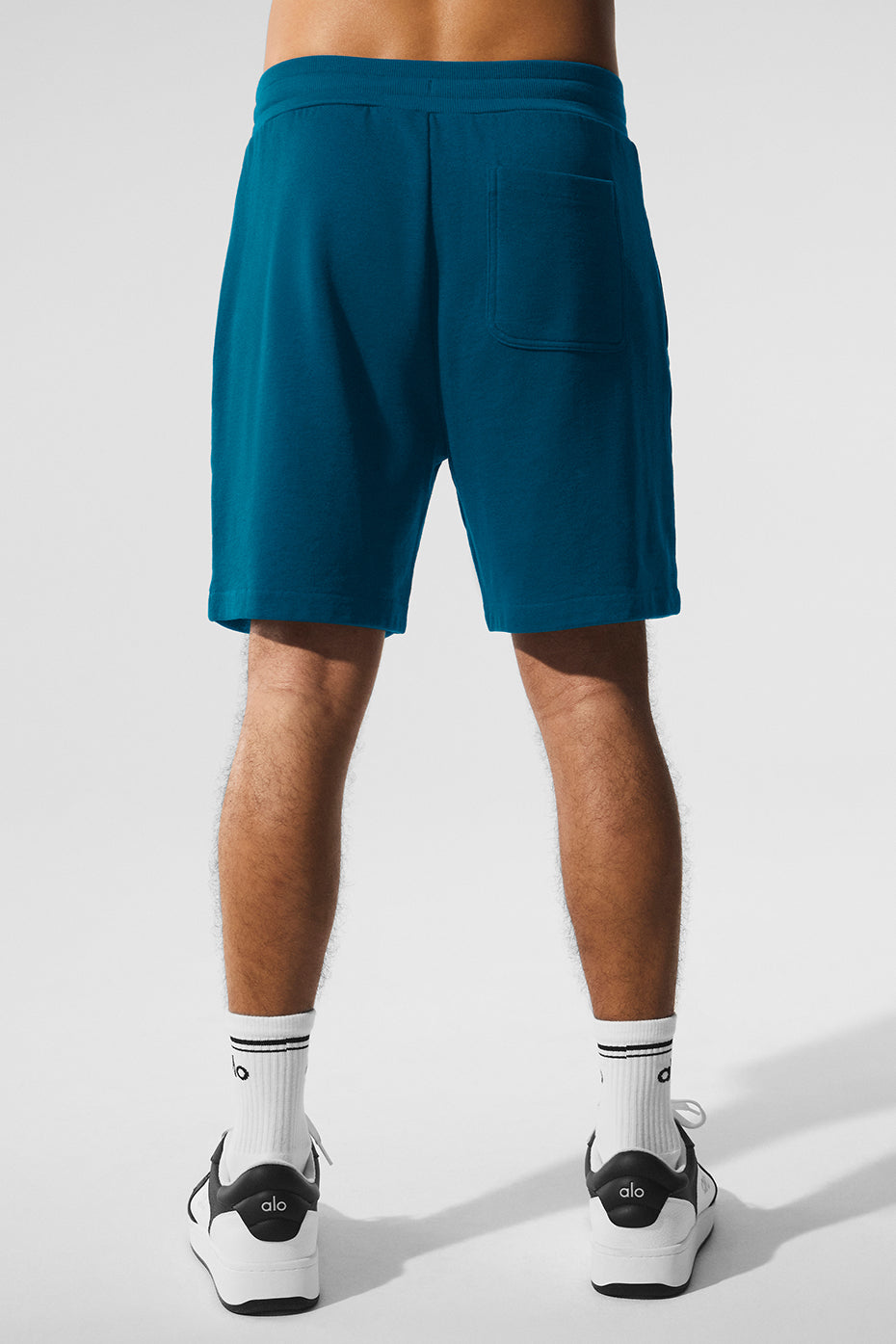 Alo Yoga Men's Chill Short Eclipse Blue