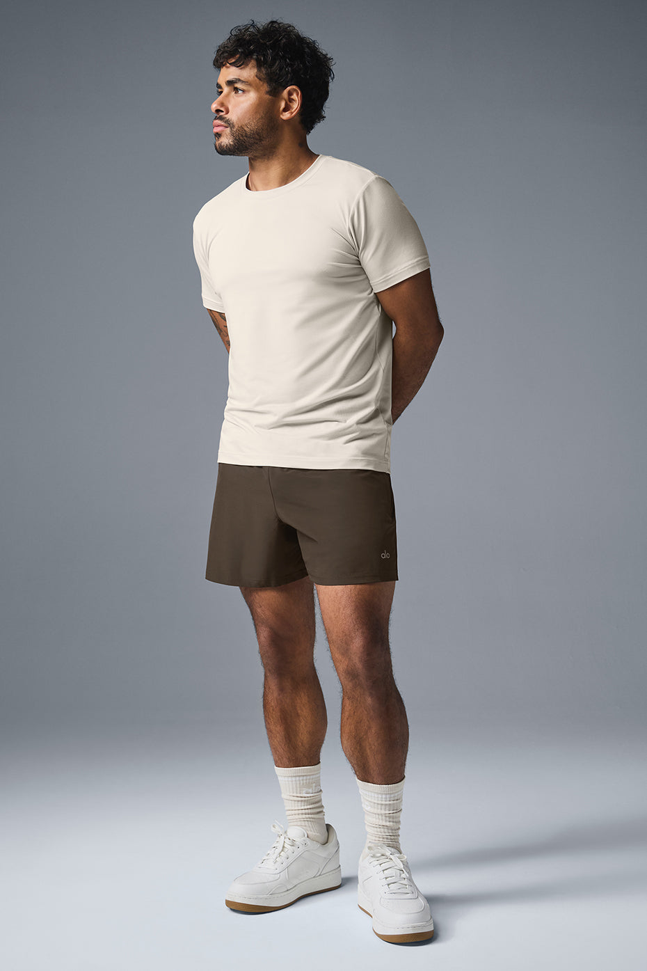 Alo Yoga Men's 7" Circuit Short Espresso