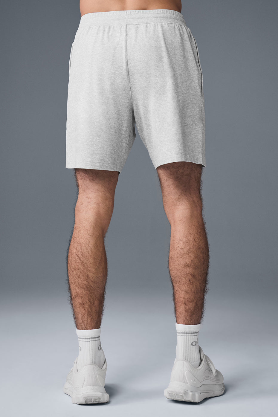 Alo Yoga Men's 7" Conquer React Performance Short  -  Athletic Heather Grey