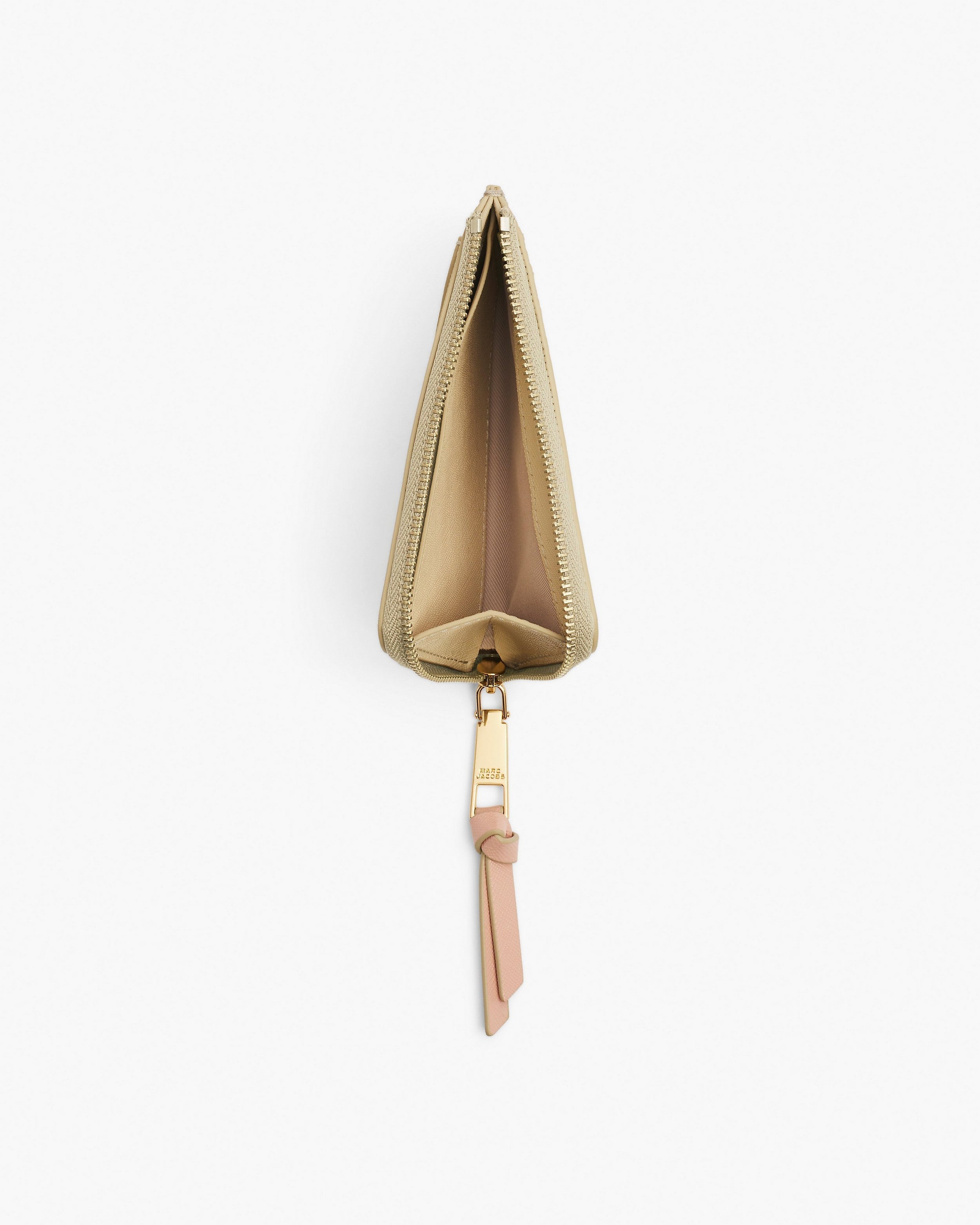 Marc Jacobs The Utility Snapshot Top Zip Multi   Wallet-Khaki Multi