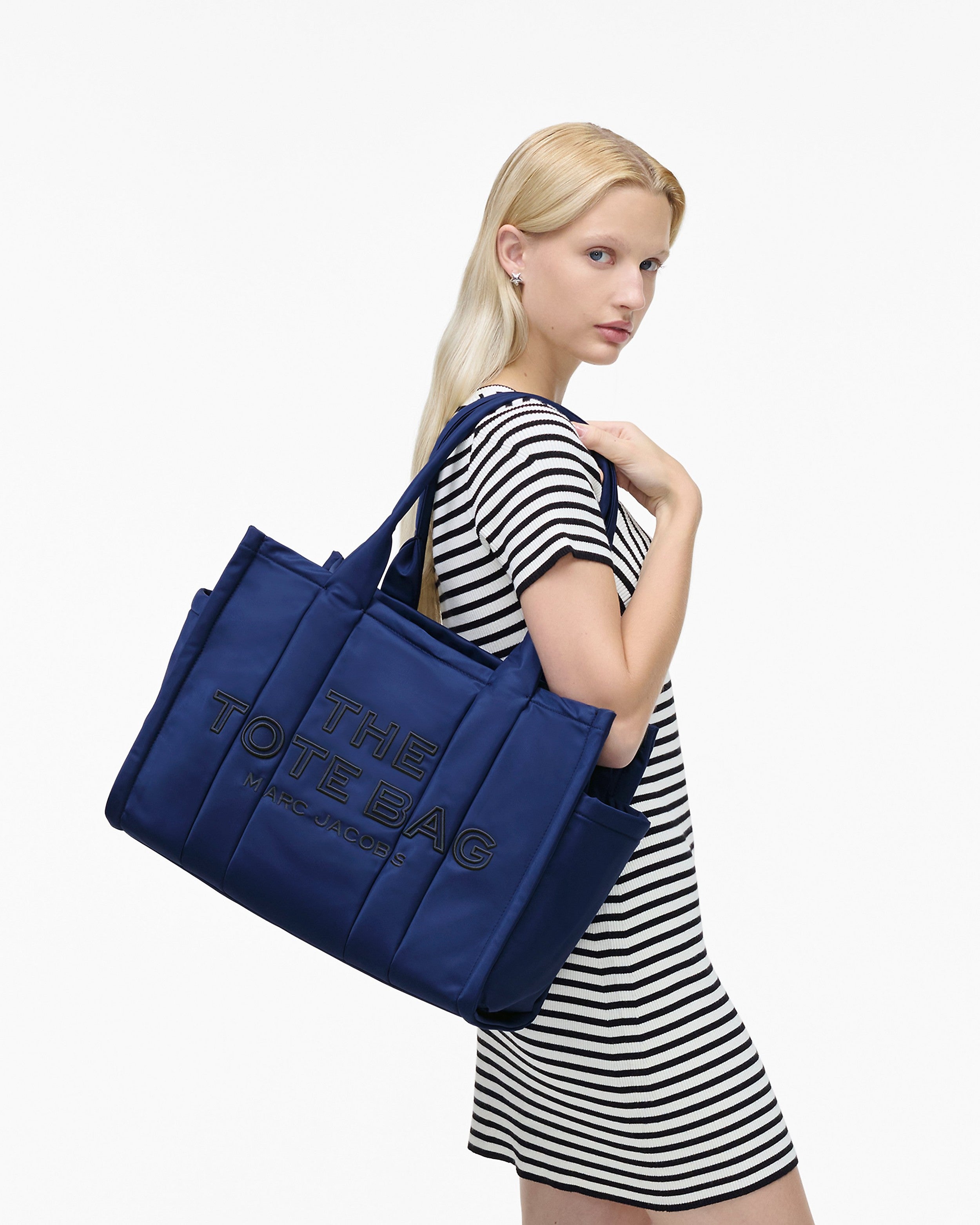 Marc Jacobs The Puffy Nylon Large Tote Bag-blue sea