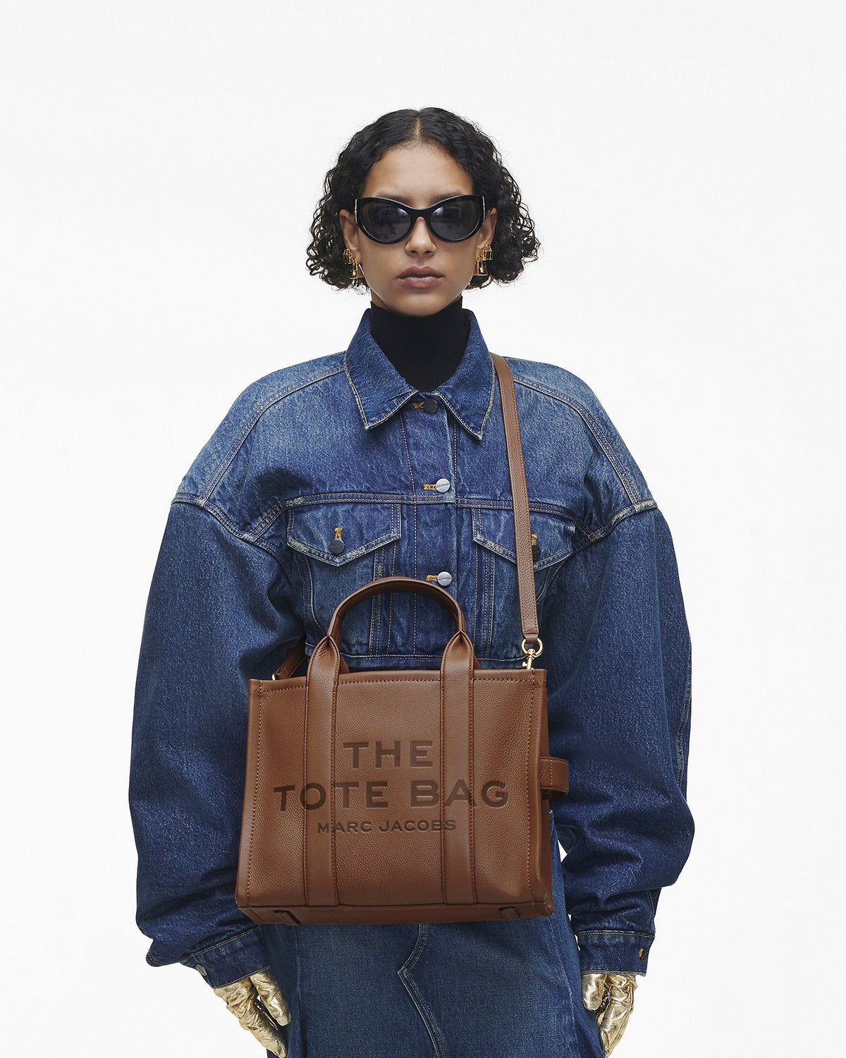 Marc Jacobs The Leather Medium Tote Bag - Argan Oil