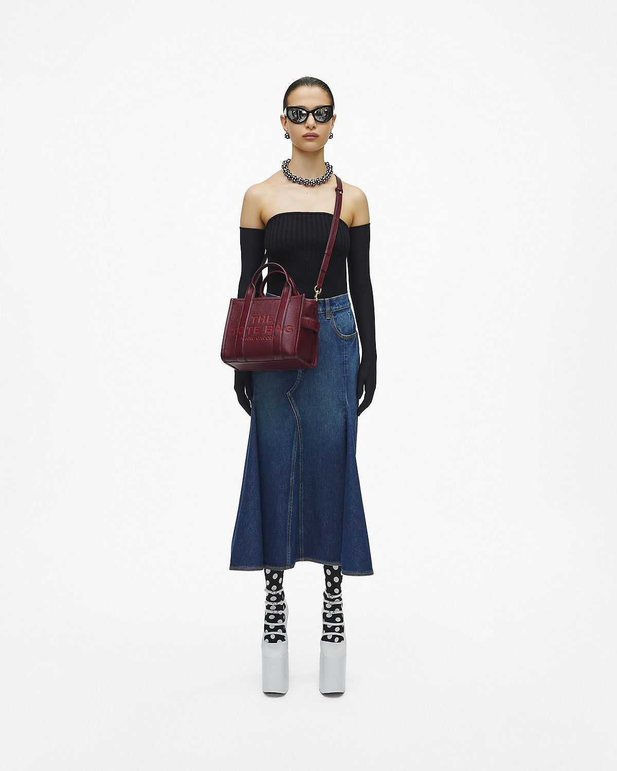 Marc Jacobs The Leather Small Tote Cherry - HEMEN TESLİMDE