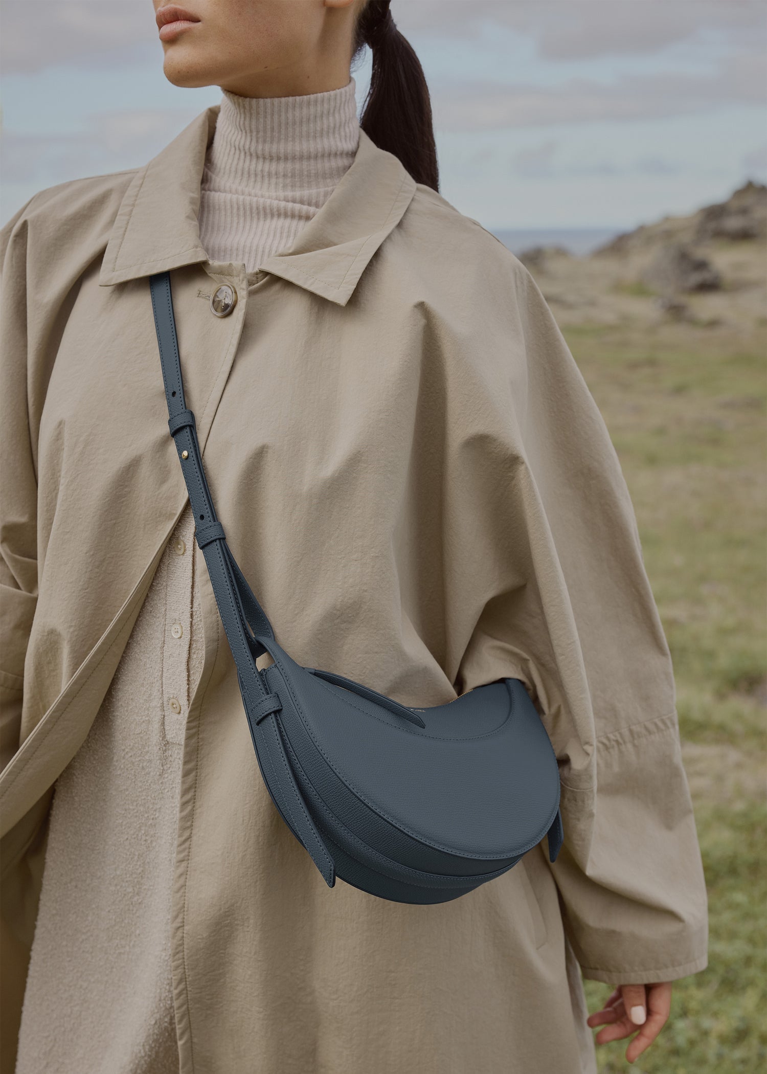 Polène Numéro Dix EDITION TEXTURED MIDNIGHT BLUE