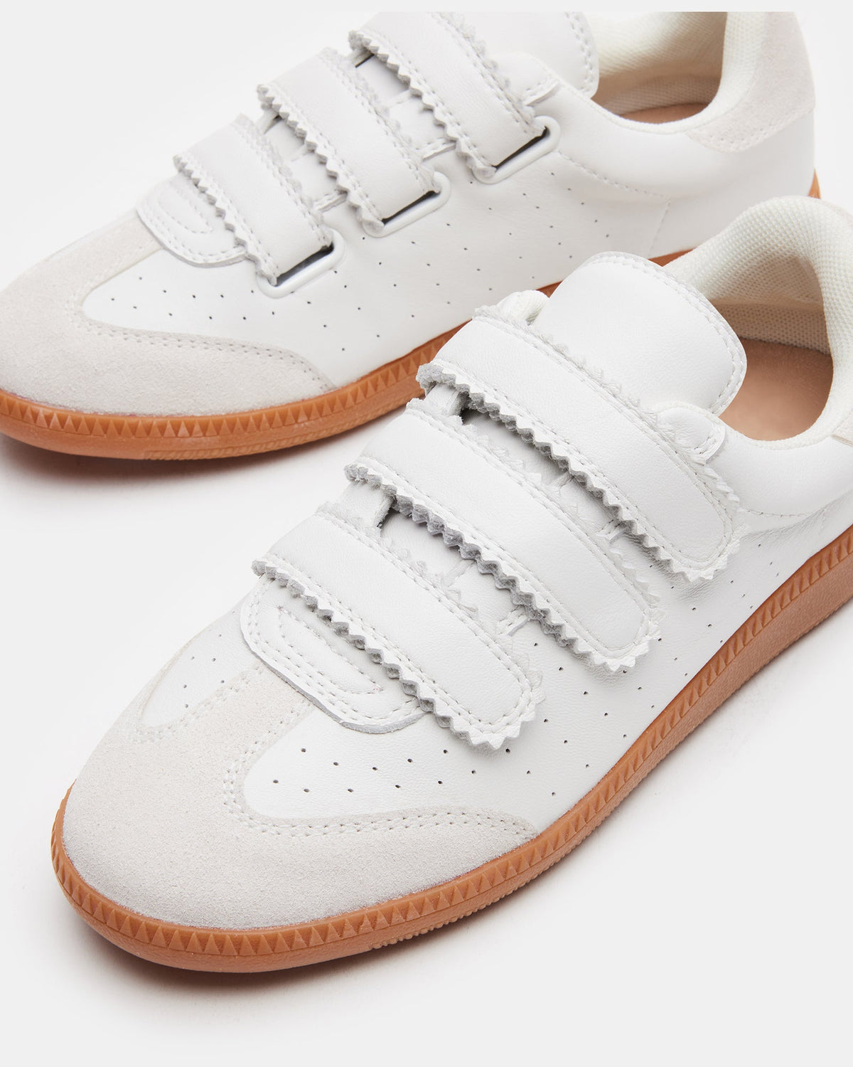 STEVE MADDEN Momentum - White
