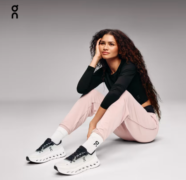 On Cloudtilt Kadın Spor Ayakkabı - Black / Ivory