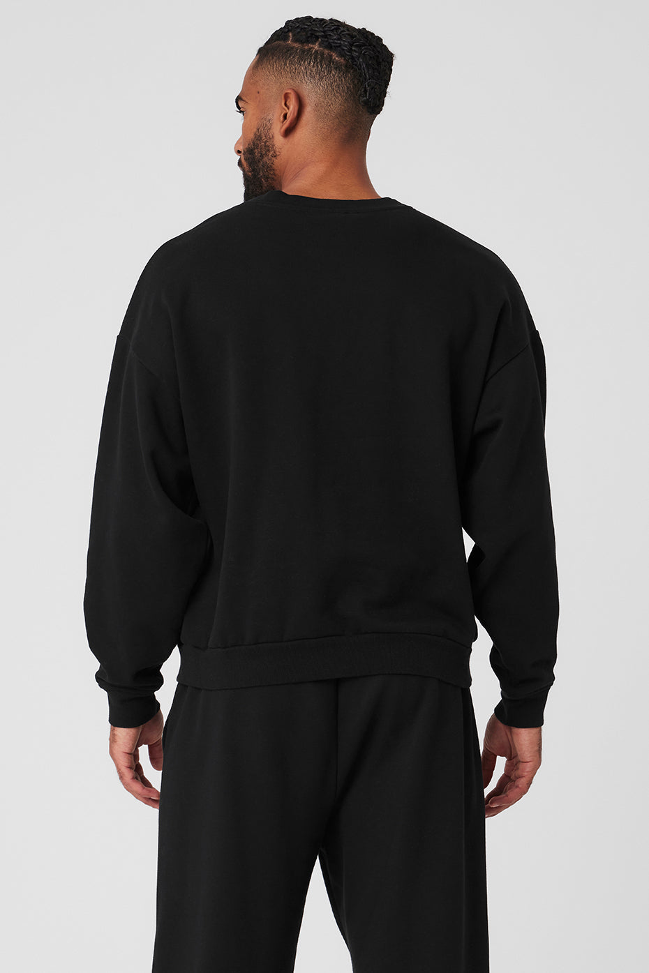 Alo Yoga Men's Accolade Crew Neck Pullover - Black