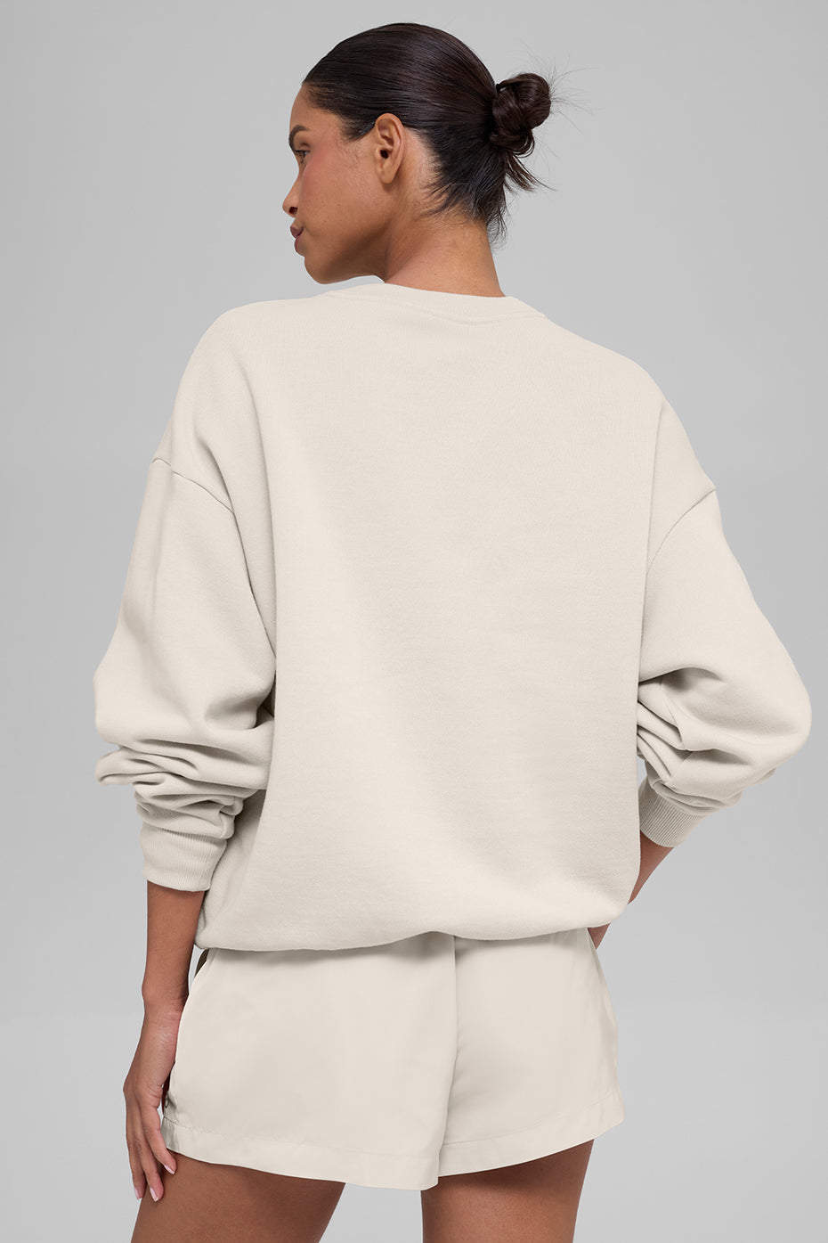 Alo Yoga Accolade Crew Neck Pullover -  Bone