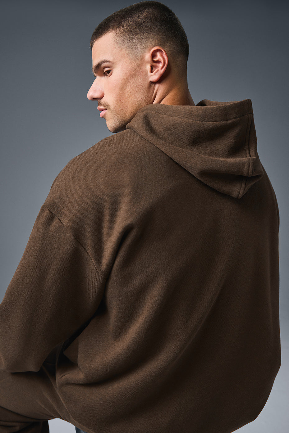 Alo Yoga Men's Accolade Hoodie Espresso