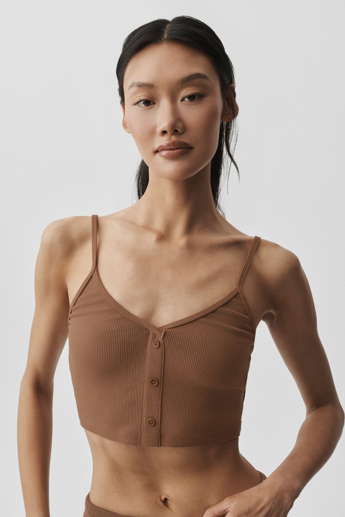 Alo Yoga Ribbed Delicate Lounge Tank  -Sun Kissed Brown