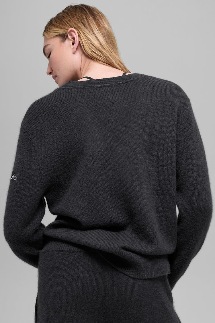 Alo Yoga Wool Cashmere New Class Oversized V-Neck Sweater   -  Black