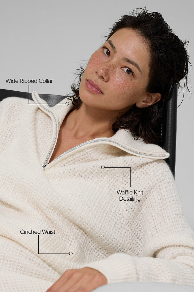 Alo Yoga Cashmere Plush Waffle 1/4 Zip Pullover-Ivory