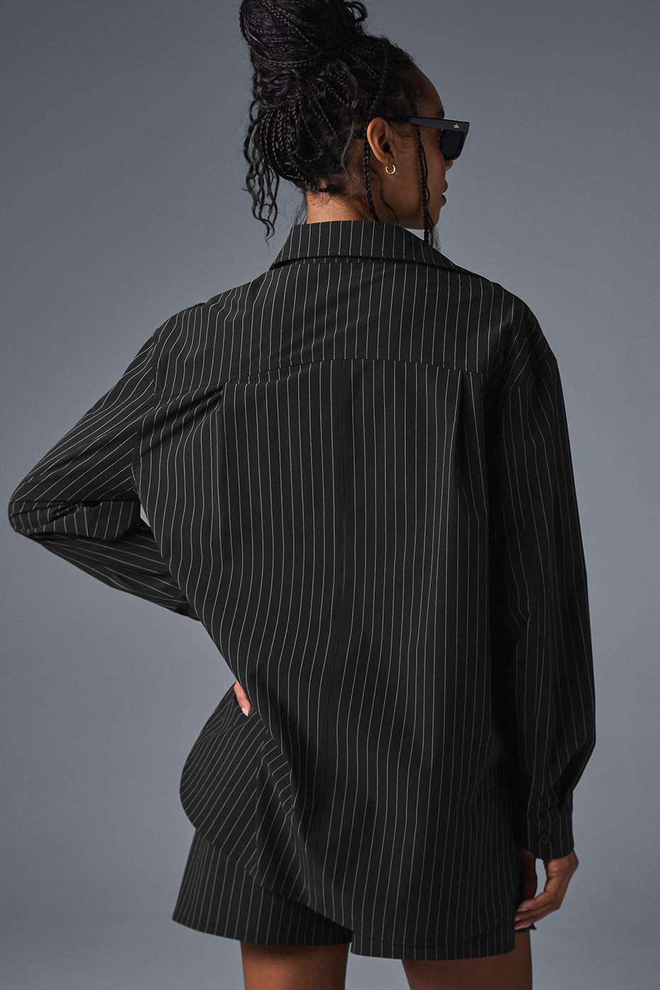 Alo Yoga Pinstripe Daylight Button Down Long Sleeve Black/Titanium