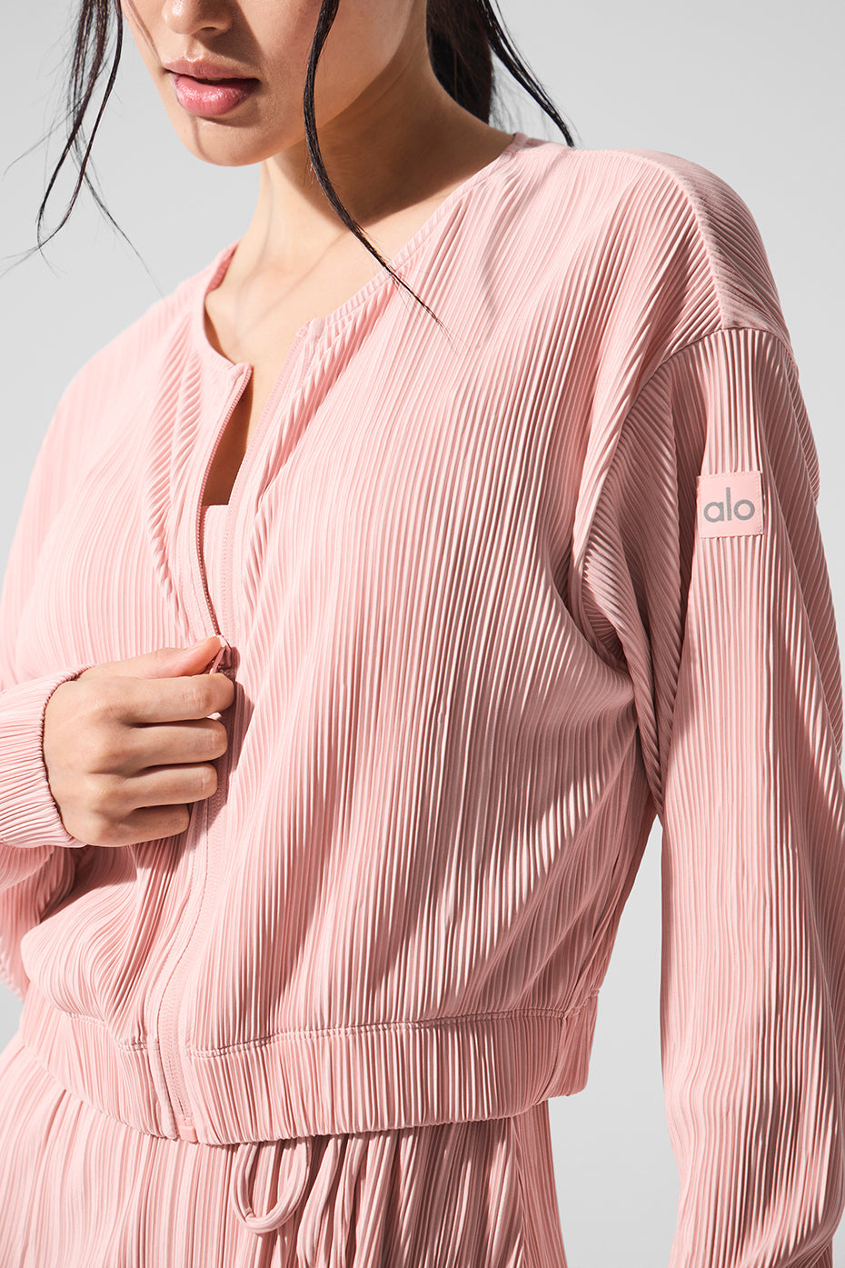 Alo Yoga Cropped Micro Plisse Jacket - Pink Quartz