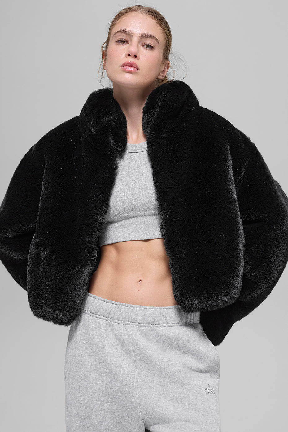 Alo Yoga Faux Fur Allure Jacket - Black – Kanadadan Kapına