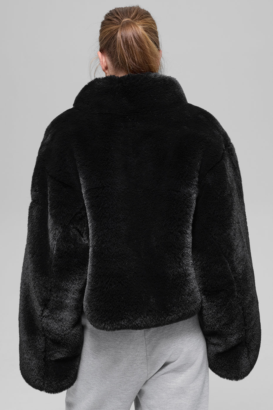 Alo Yoga Faux Fur Allure Jacket - Black – Kanadadan Kapına