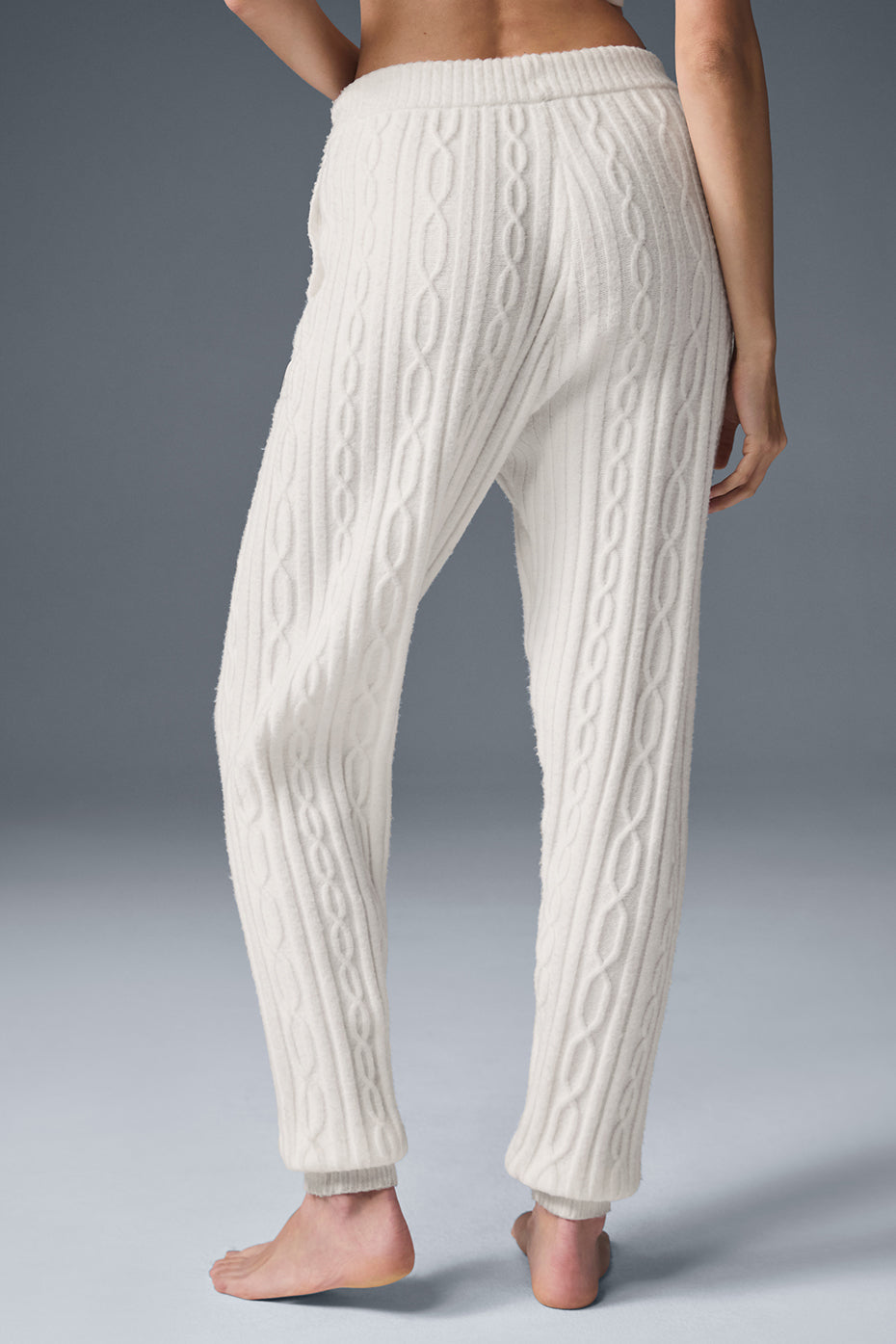 Alo Yoga Cable Knit Winter Bliss Pant-Ivory