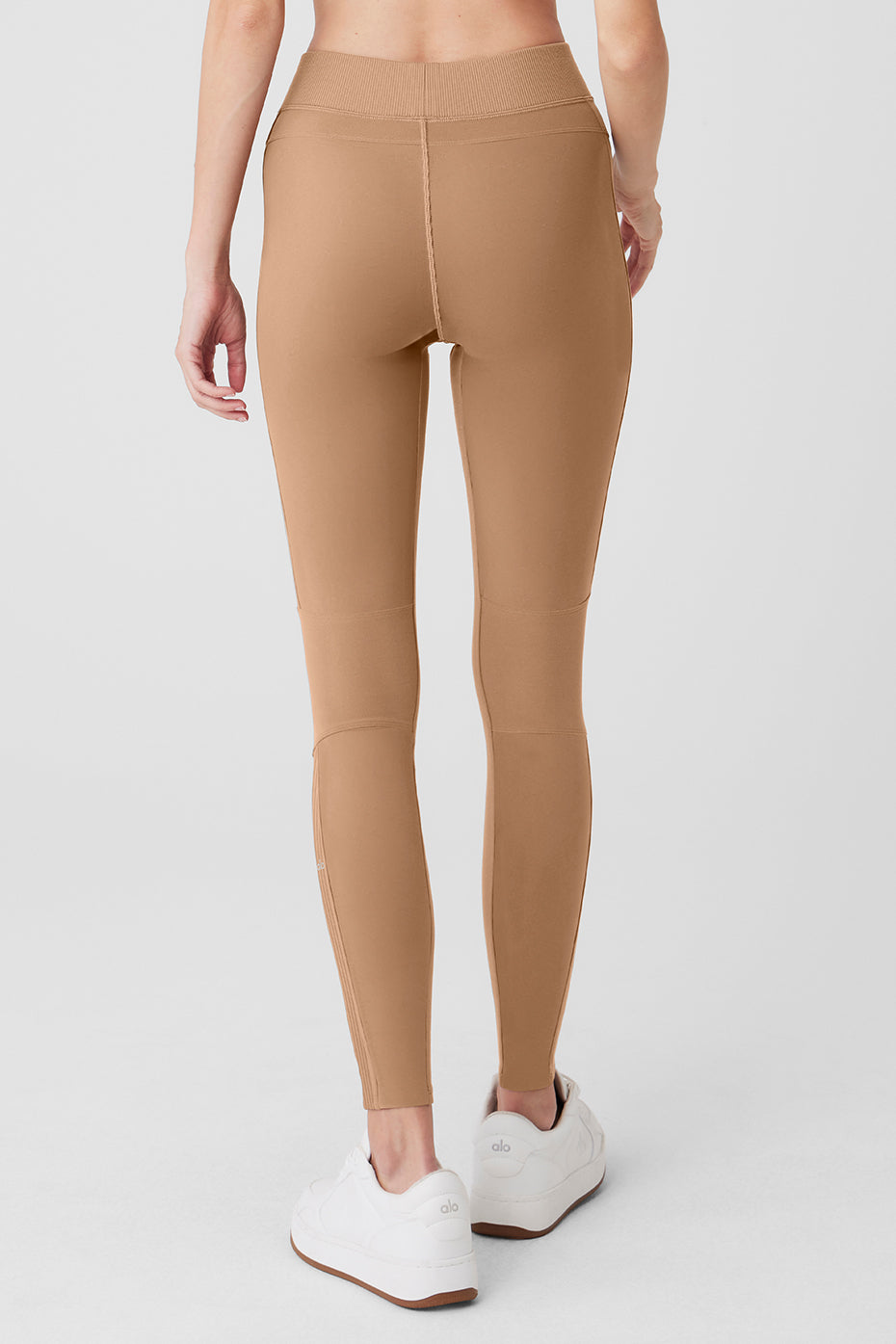 Alo Yoga Alosoft High-Waist Head Start Legging-Toasted Almond