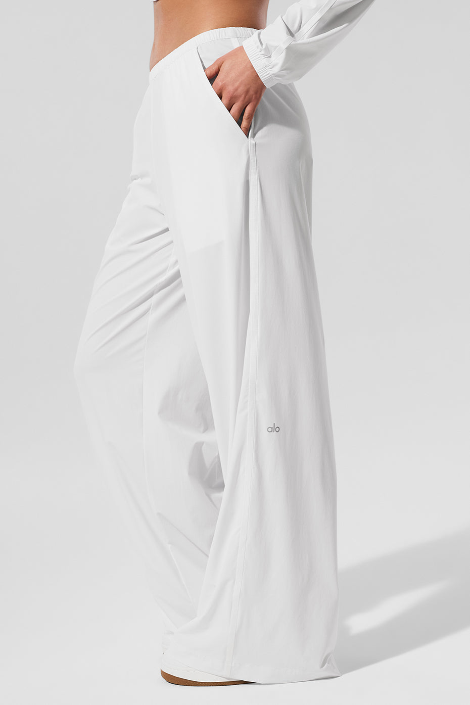 Alo Yoga Breezy Wide Leg Pant (Long)  -  White