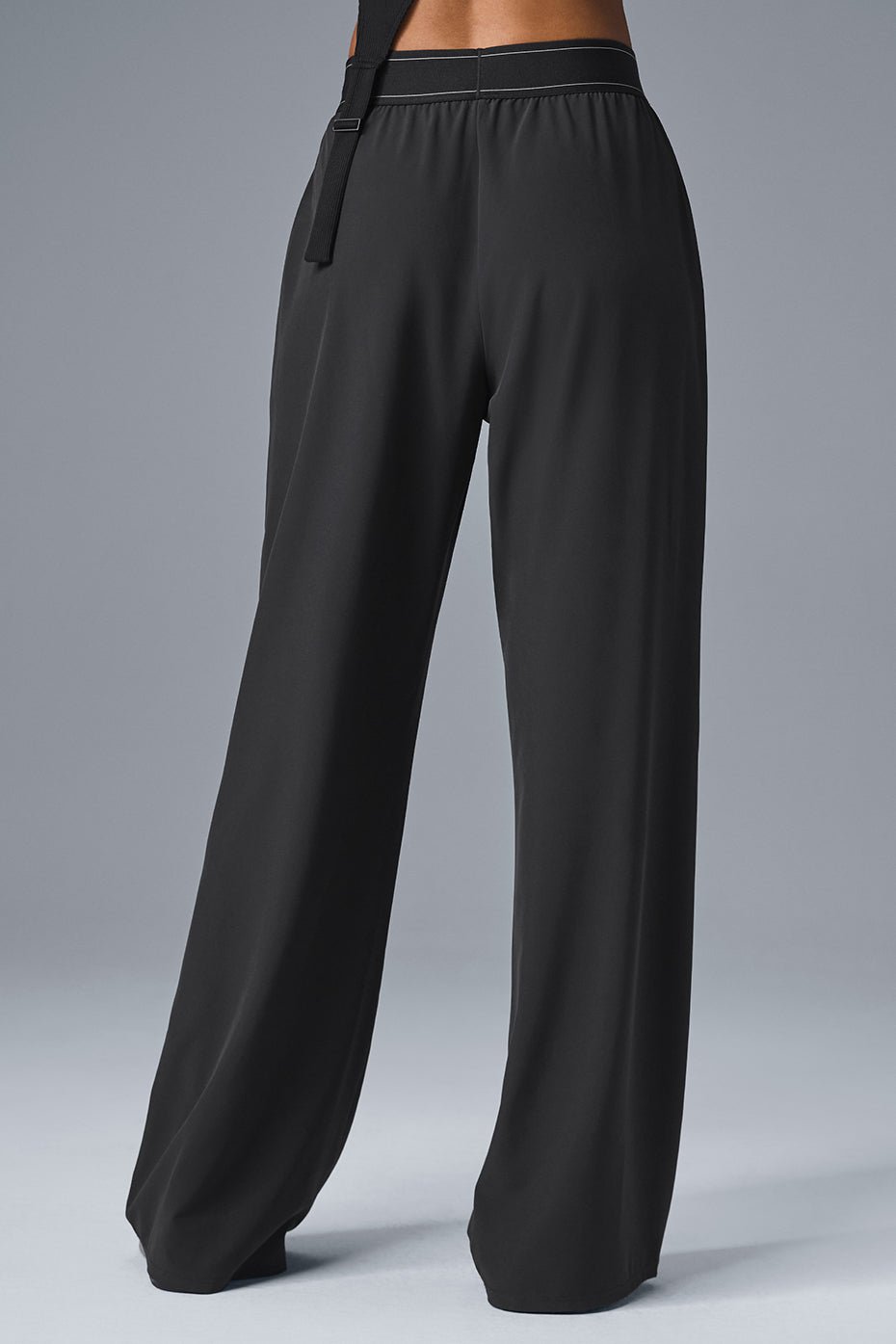 Alo Yoga Suit Up Trouser (Long)  -  Black