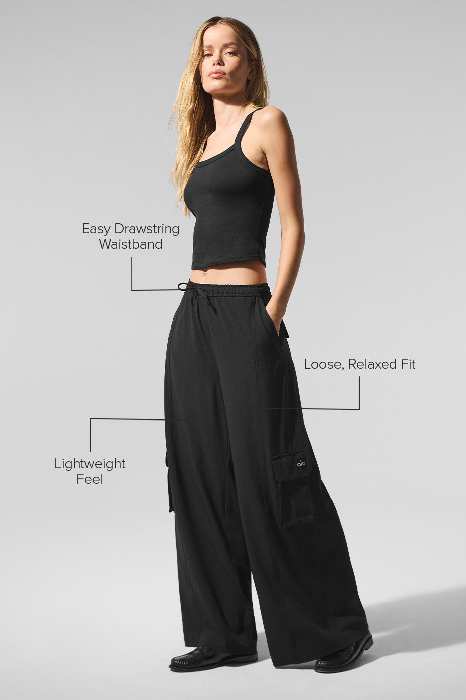 Alo Yoga Dreamscape Cargo Wide Leg Pant- Black