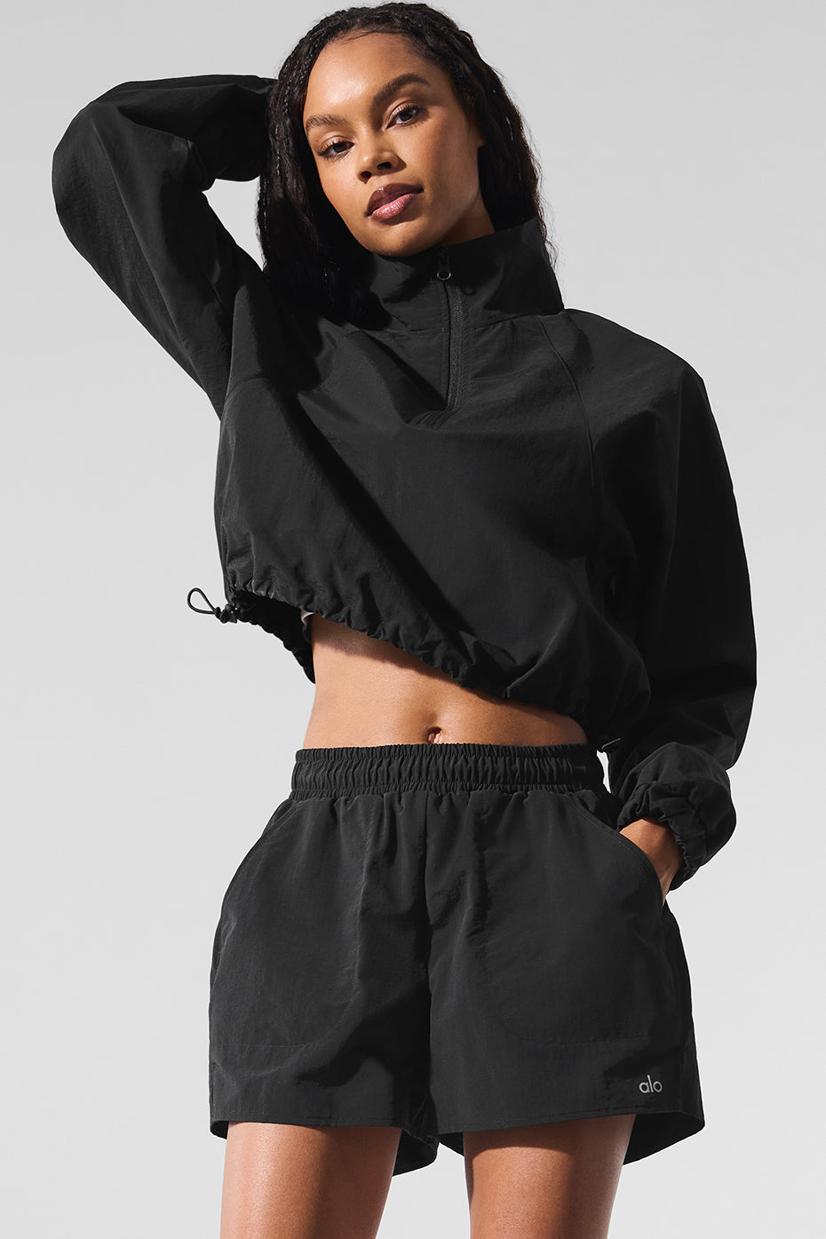 Alo Yoga Alumni Short - Black – Kanadadan Kapına
