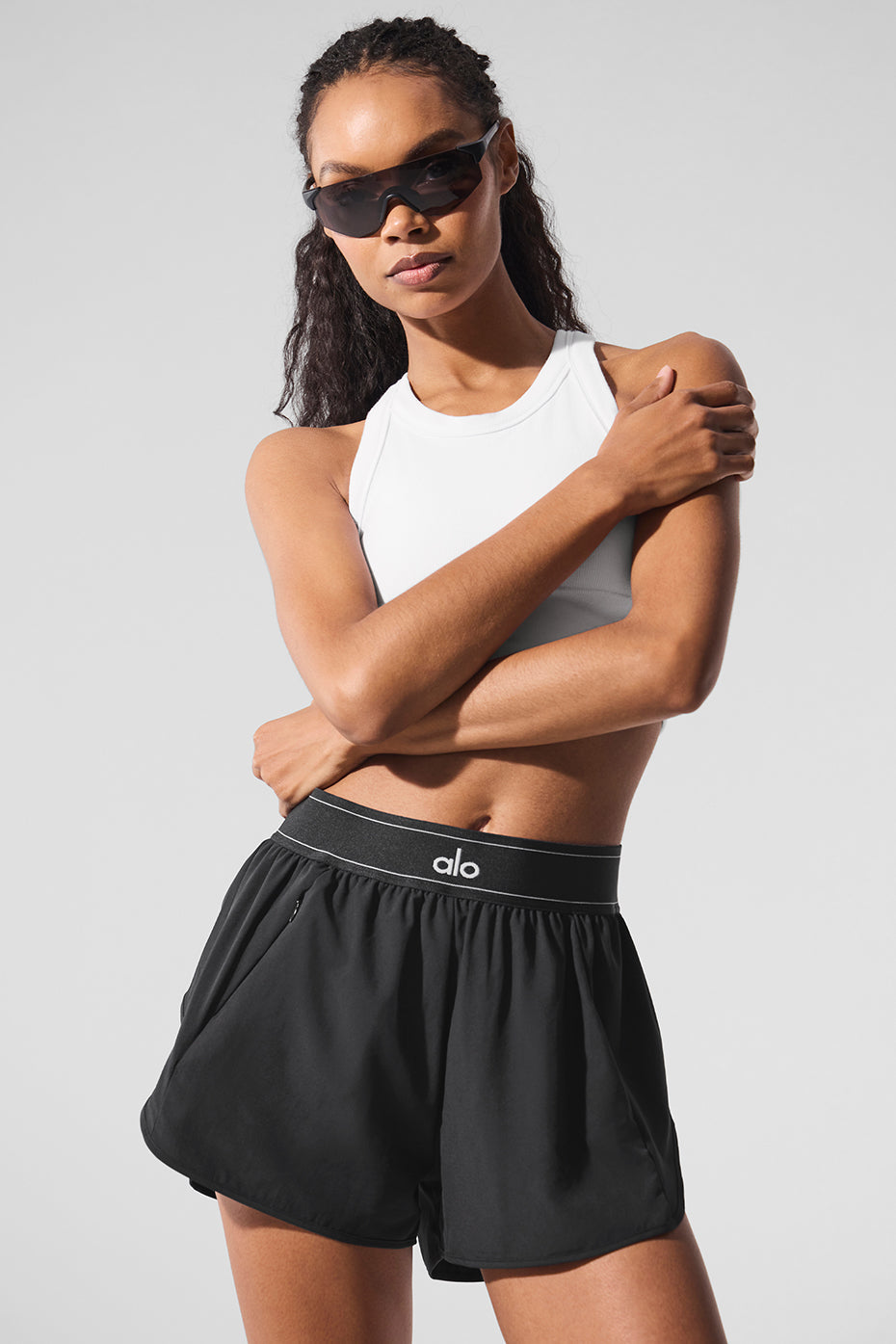 Alo Yoga Match Point Short - Black – Kanadadan Kapına
