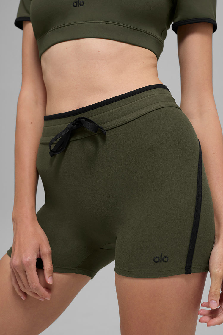 Alo Yoga 4" Airbrush High-Waist Race Pace Short-Green Olive/Black