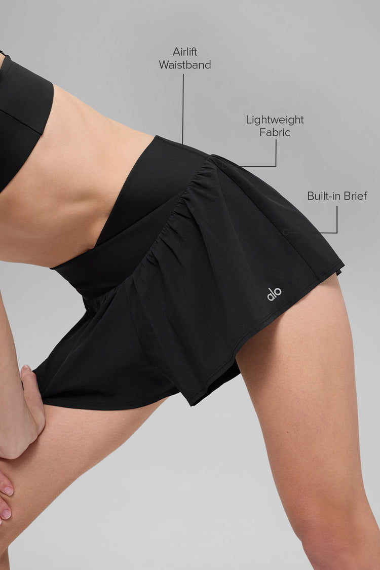 Alo Yoga V-Cute Running Short-Black