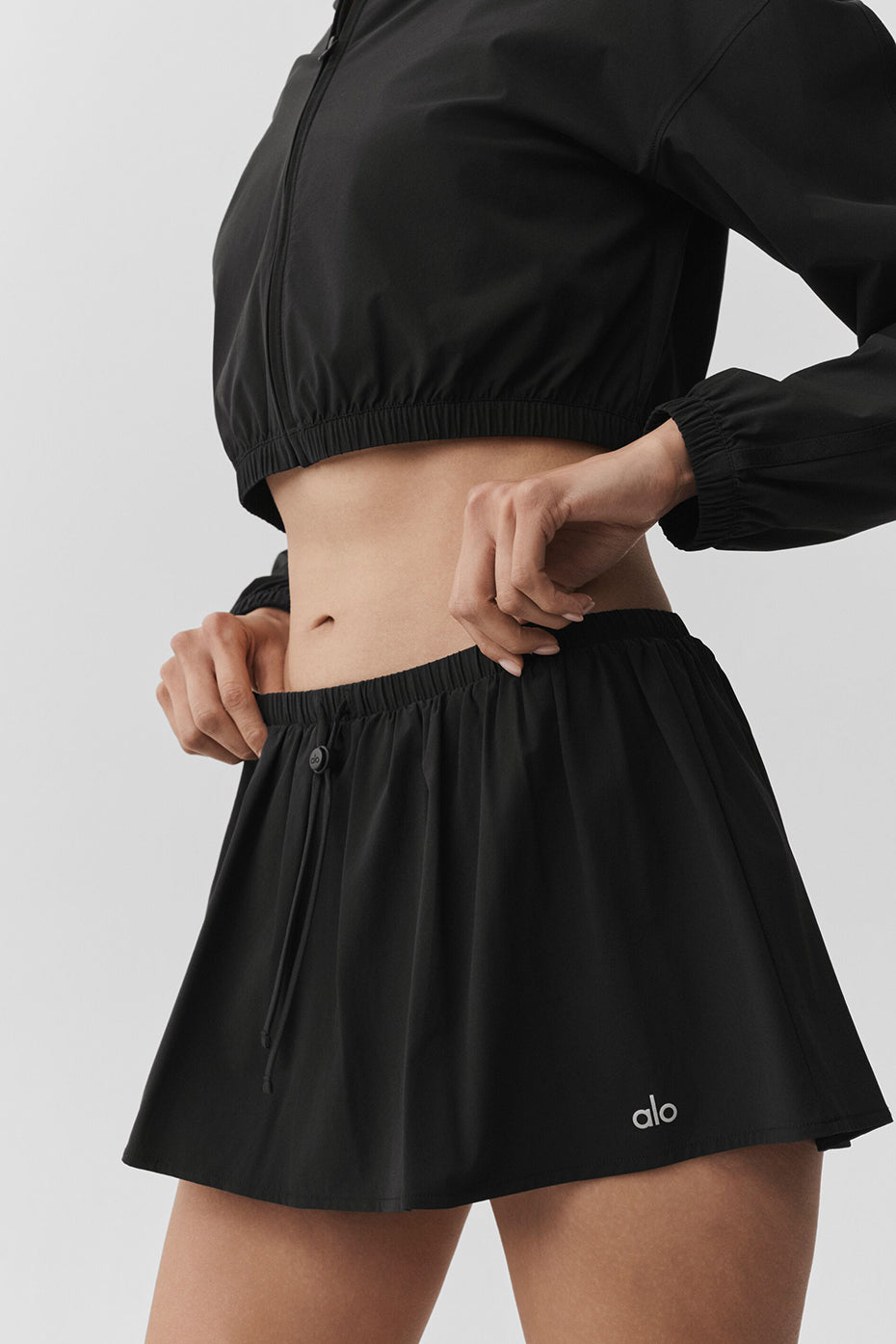 Alo Yoga Breezy Tennis Skirt - Black – Kanadadan Kapına