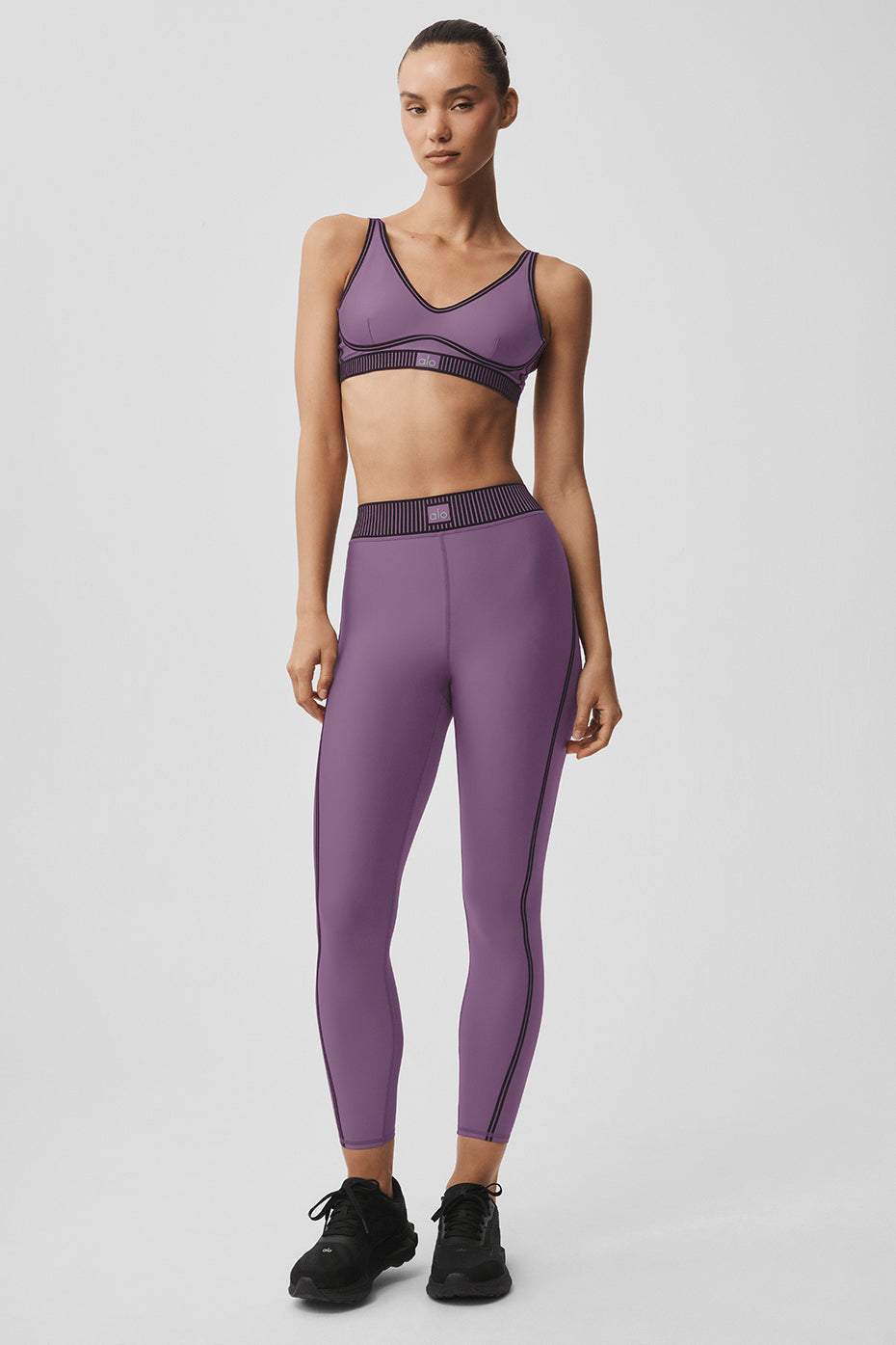 Alo Yoga Airlift Line Up Bra - Plum Kiss – Kanadadan Kapına