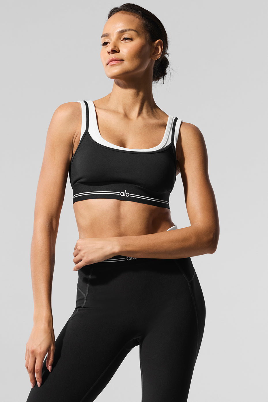 断*。様 本日出品終了alo yoga Airbrush ベタートゥゲザー ブラ Alo Yoga Airbrush Better Together Bra - Black/White – Kanadadan Kapına