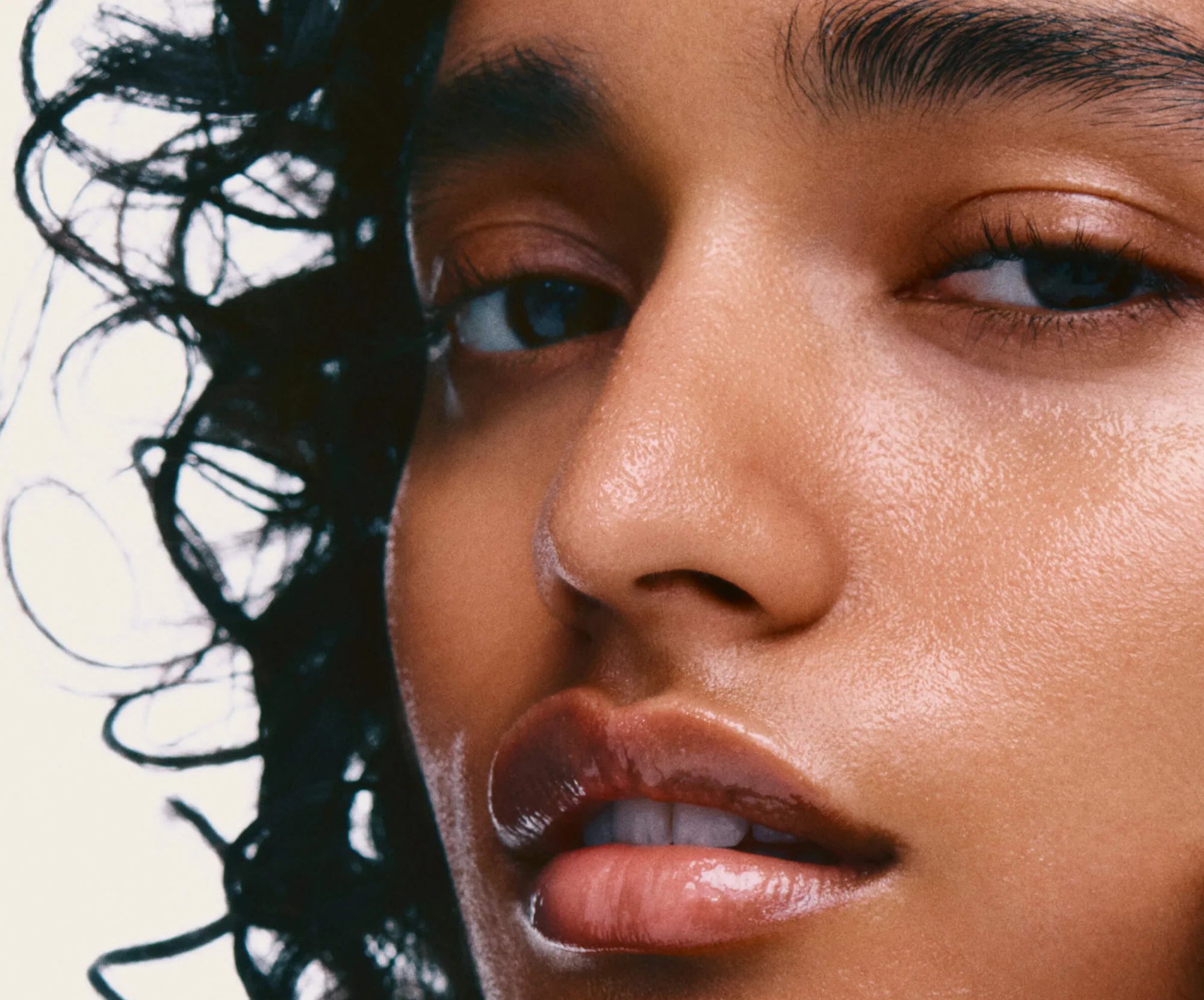 Rhode - the travel set