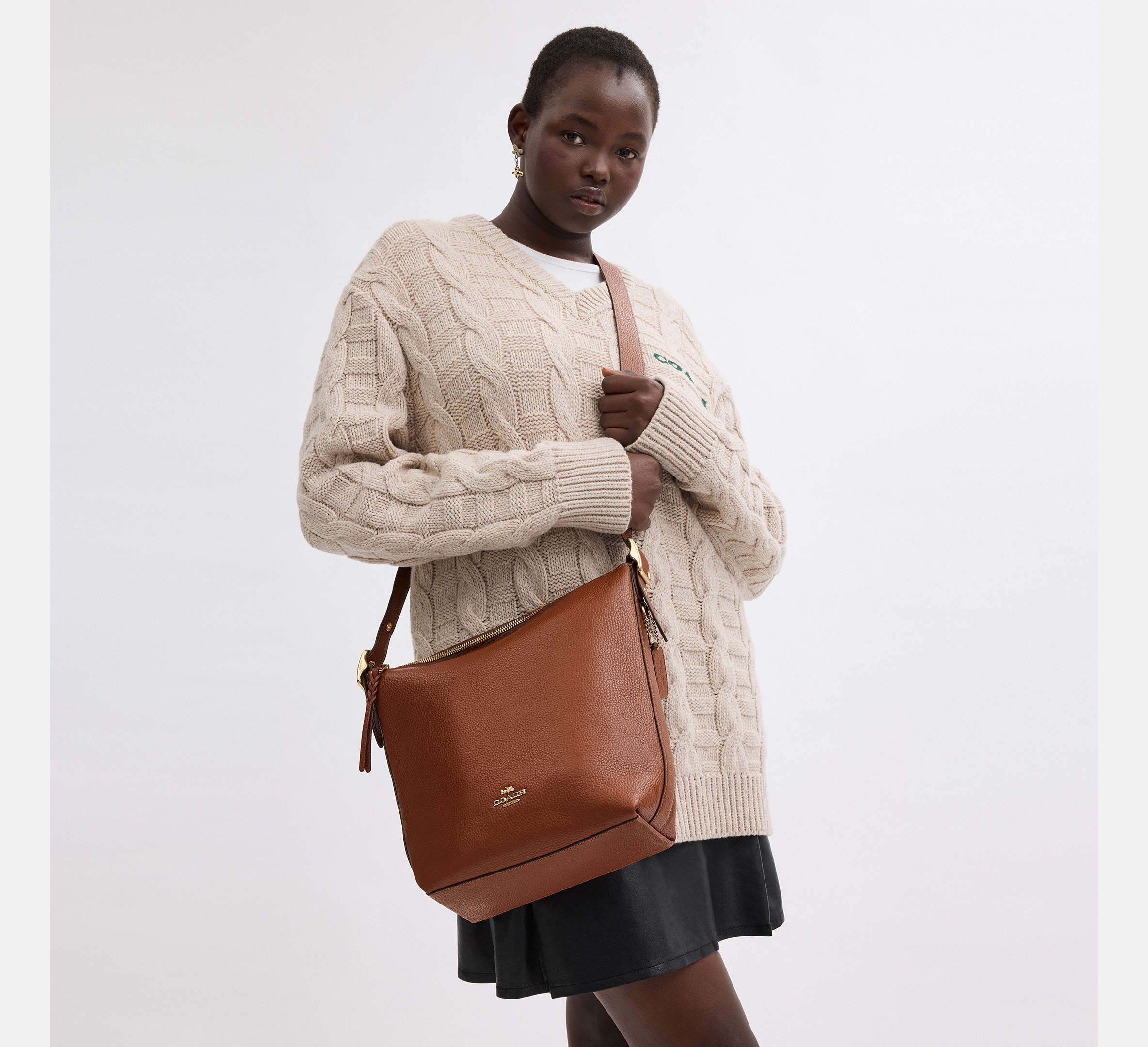 Coach Val Duffle Gold/Redwood Bag