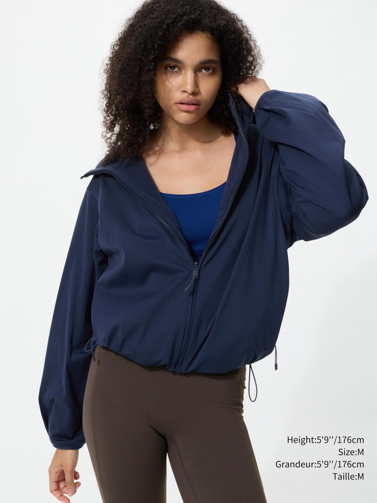 Uniqlo Women  Windproof Fleece Reversible Full-Zip Hoodie  -  69 NAVY