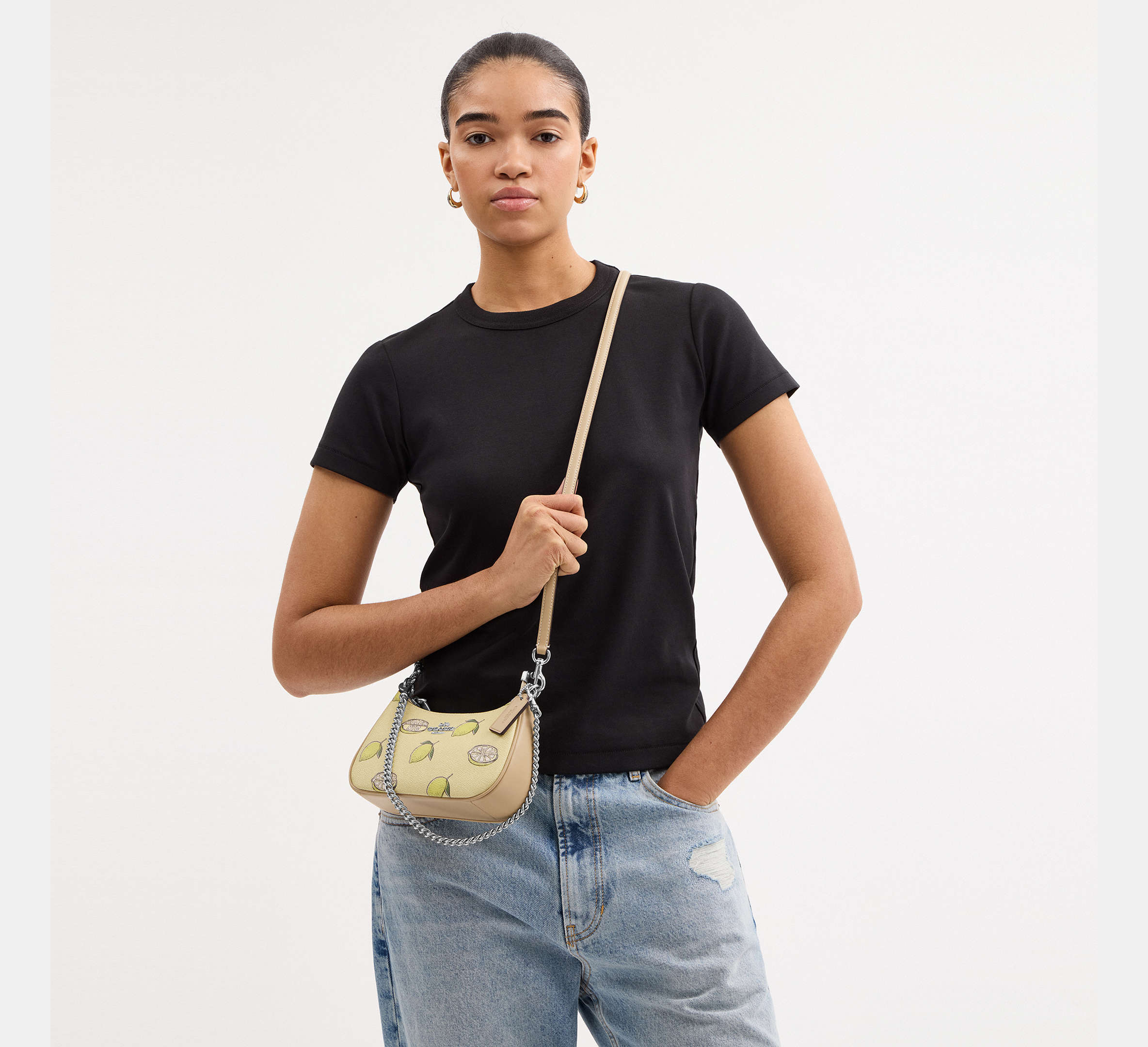 Coach Teri Mini Crossbody Bag With Lemon Print - Sv/Garden Glade
