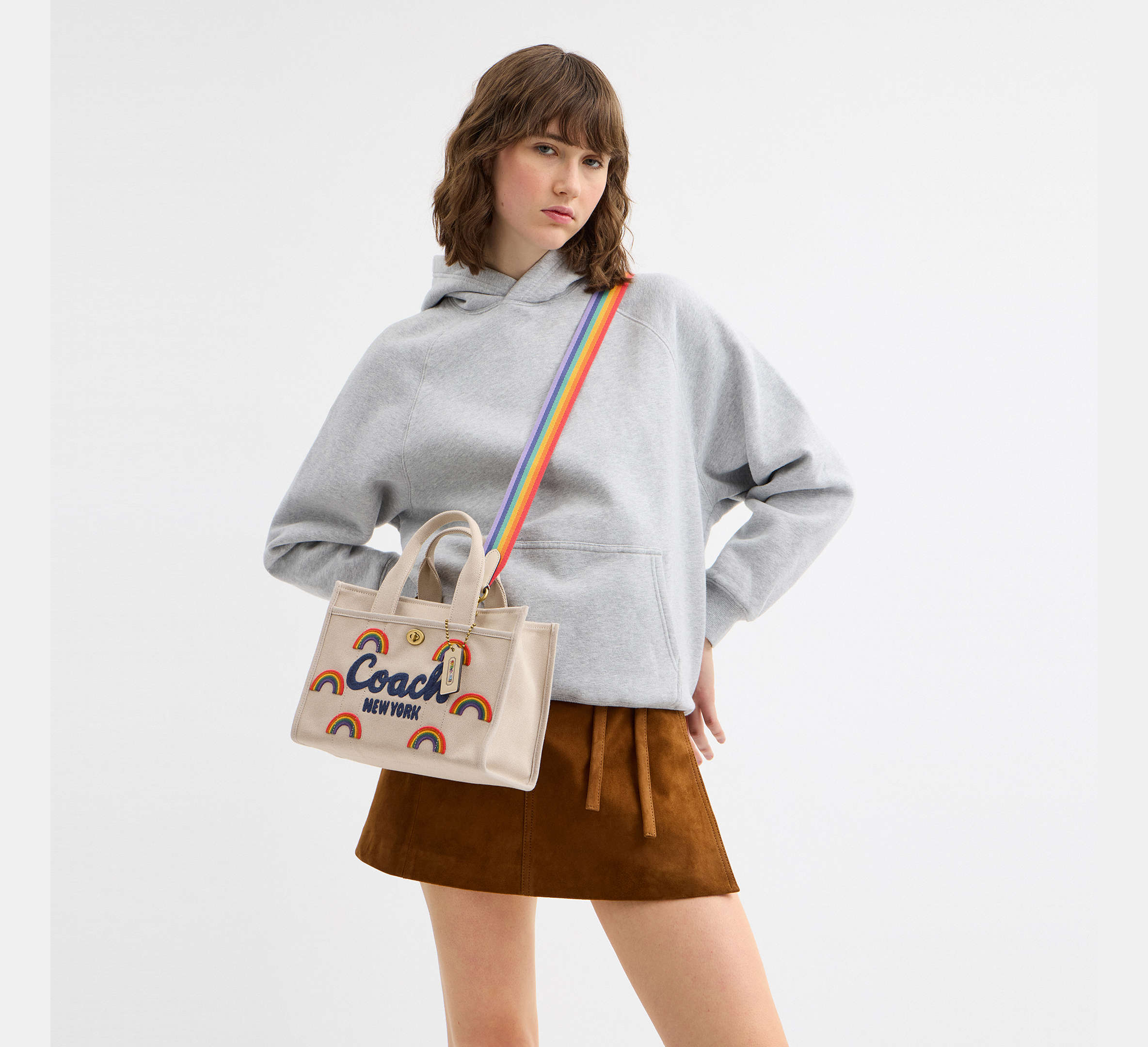 Coach Cargo Tote Bag 26 With Rainbow - Brass/Dark Natural