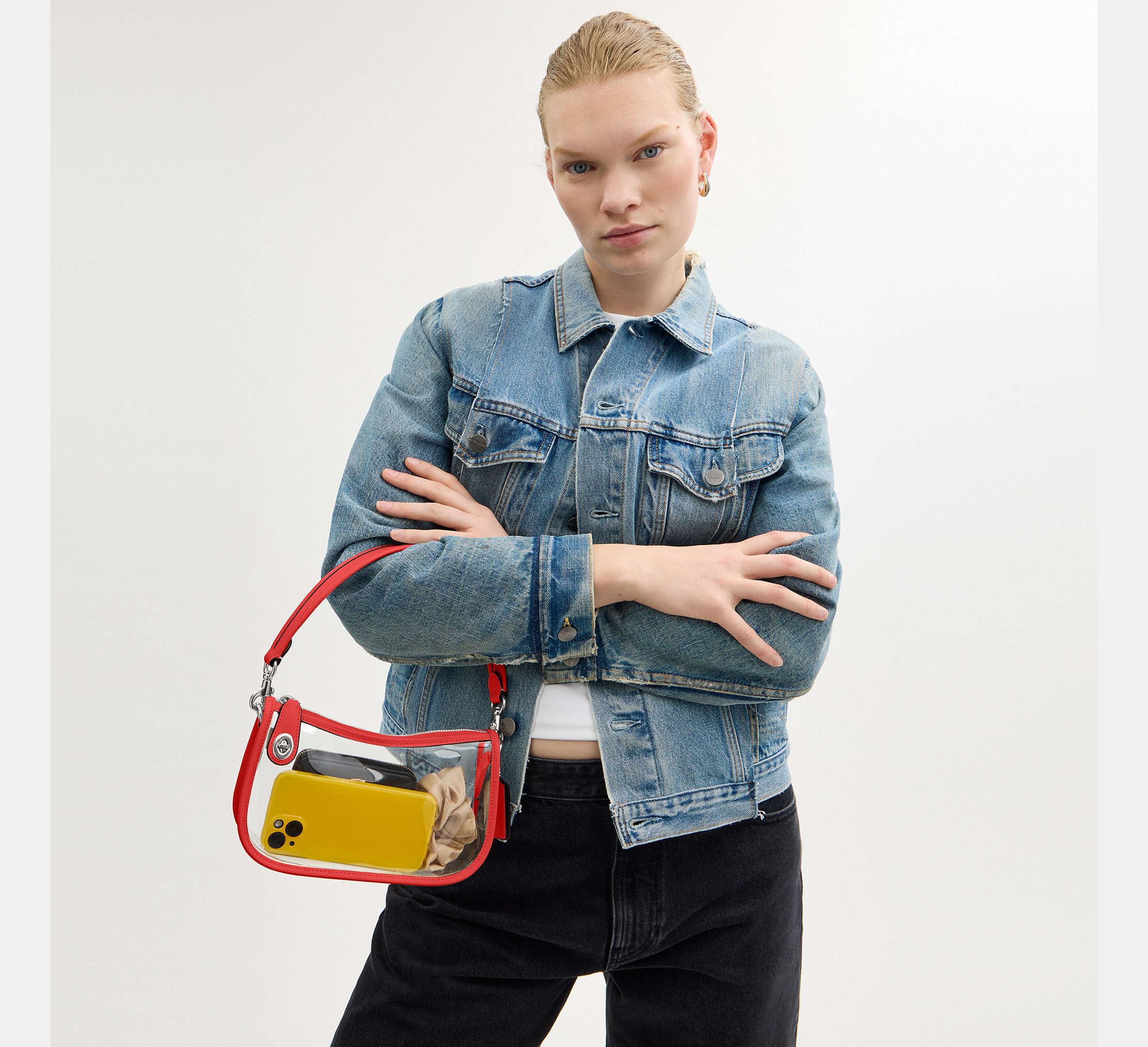 Coach Stadium Swinger Bag - Silver/Sport Red