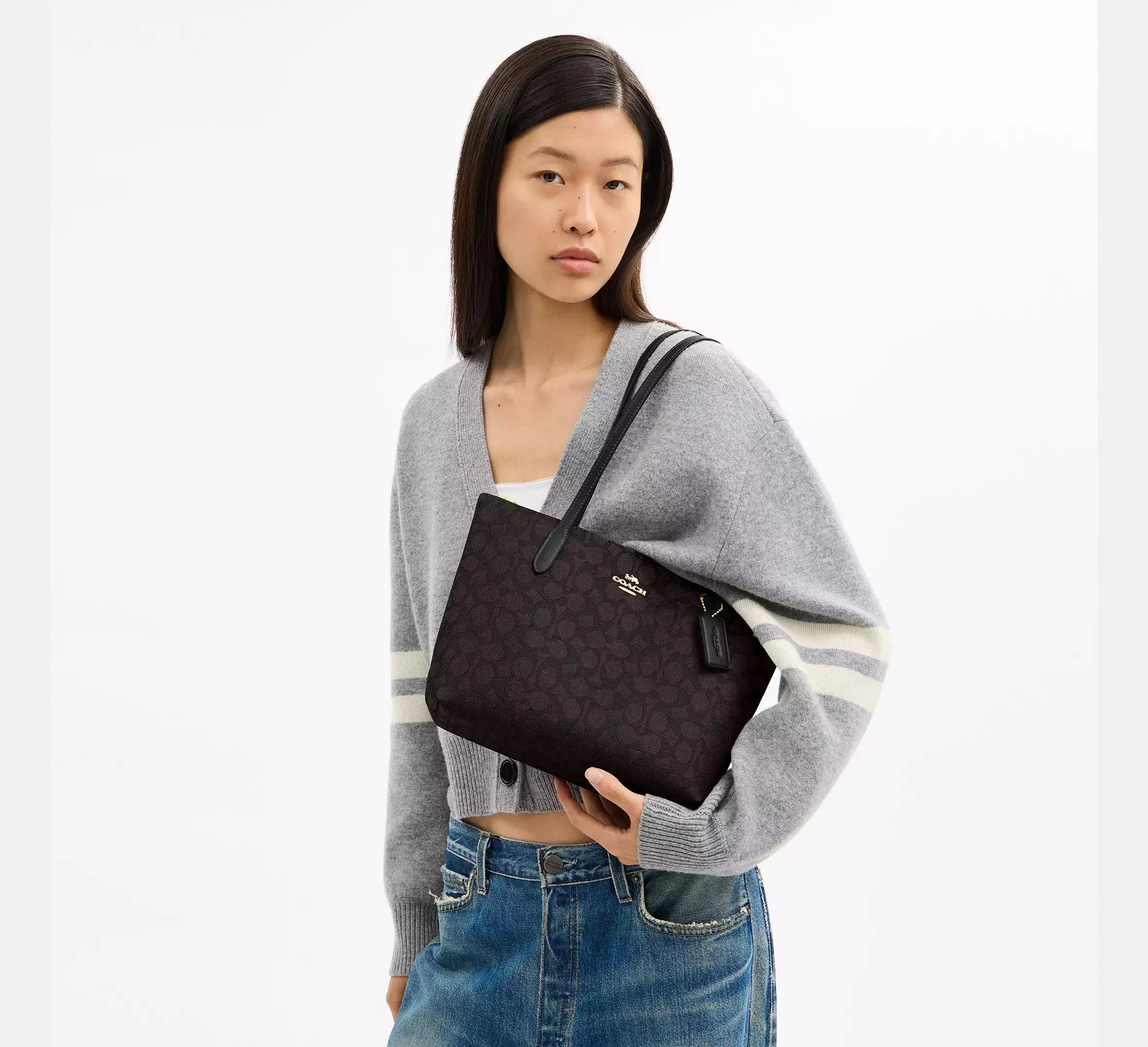 Coach  Fiona Zip Tote Bag In Signature  - Gold/Walnut/Black