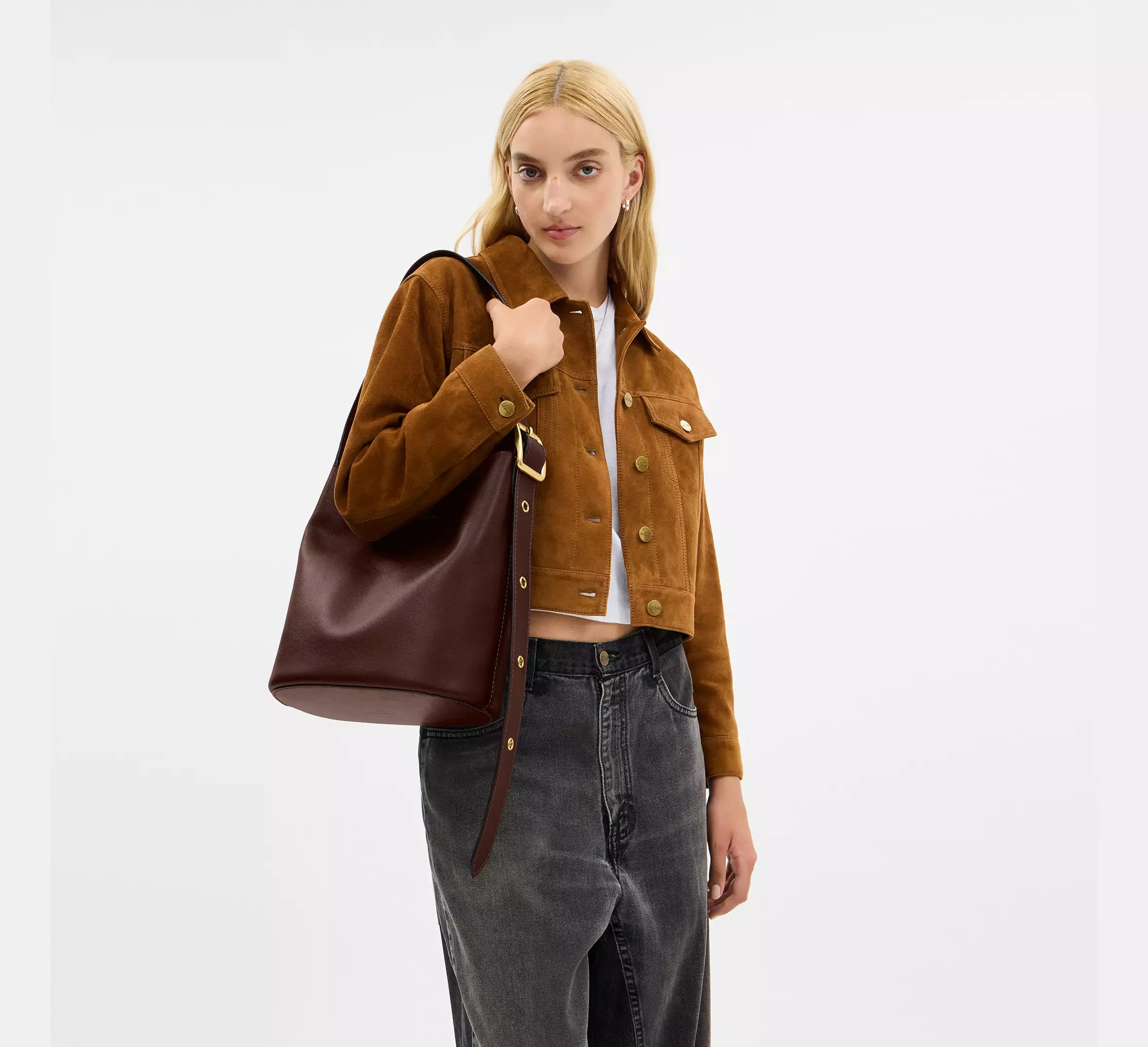 バッグ COACH Bleecker Leather Duffle Bucket Bag Coach Bleecker Bucket Bag - Brass/Maple – Kanadadan Kapına