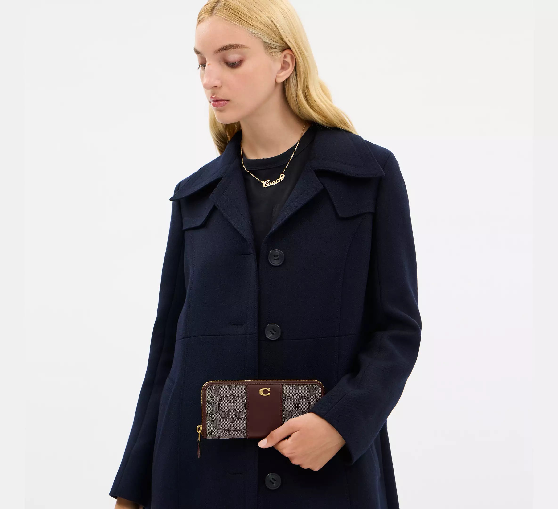 Coach Essential Slim Accordion Zip Wallet In Signature Jacquard  -  Brass/Oak Maple