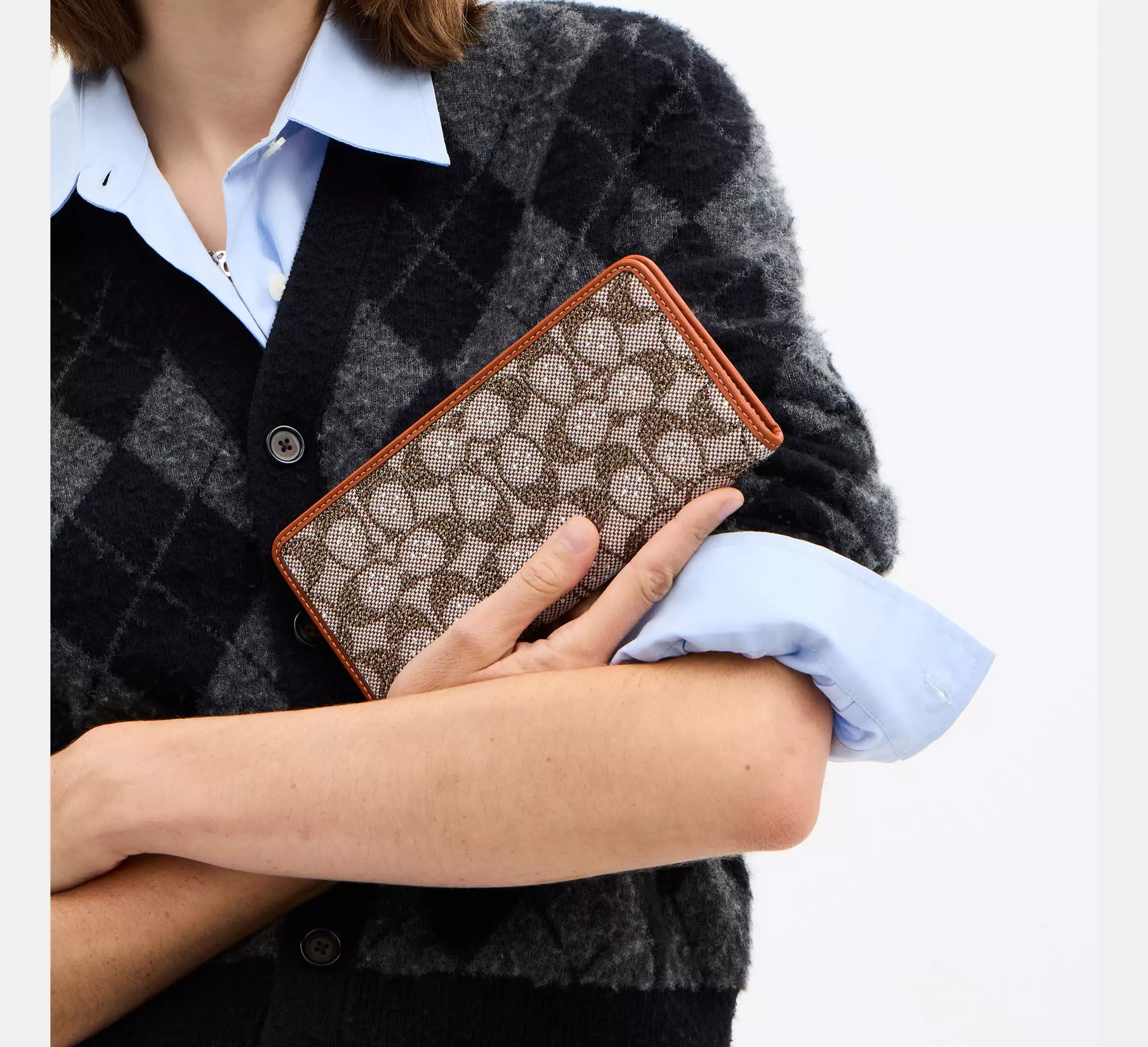 Coach Essential Slim Wallet In Crystal Signature Jacquard - Silver