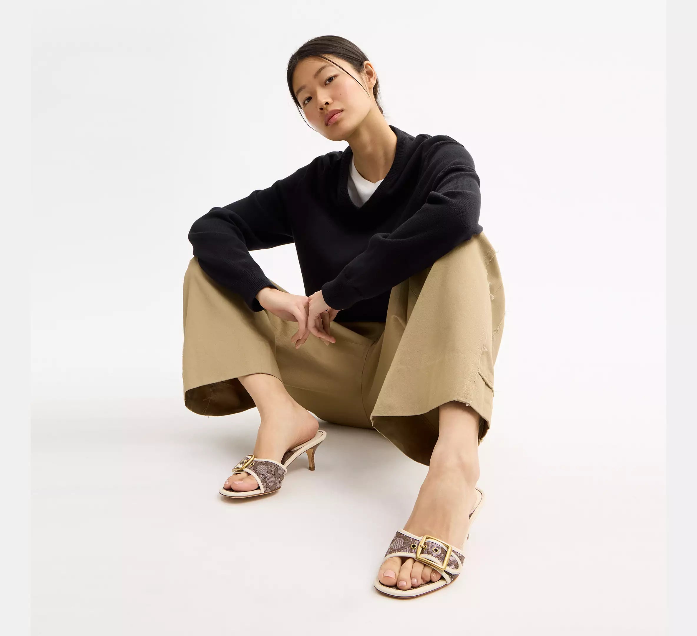 Coach Margot Sandal In Signature Jacquard  - Oak/Chalk