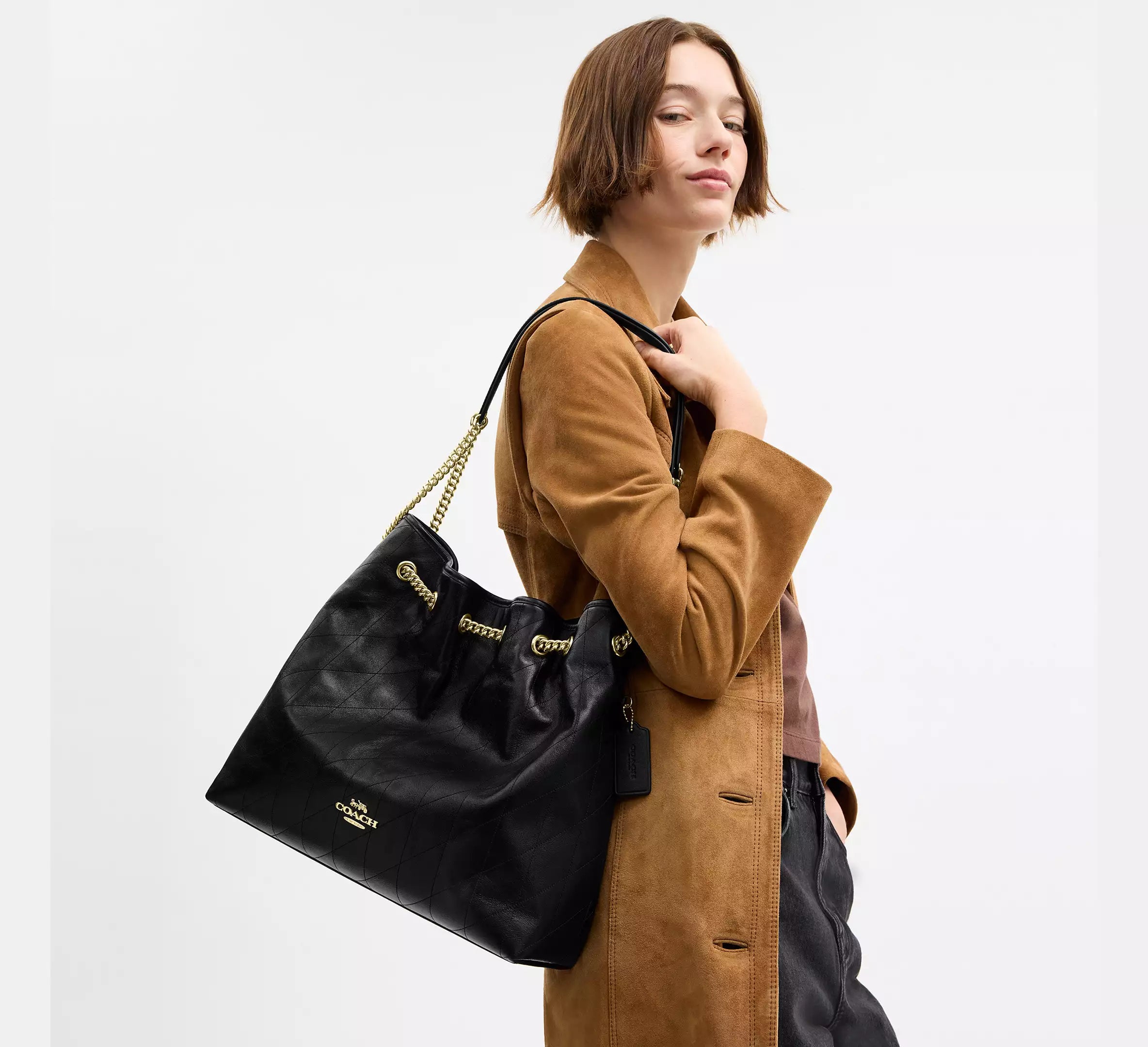 Coach Evelyn Large Shoulder Bag With Quilting - Gold/Black